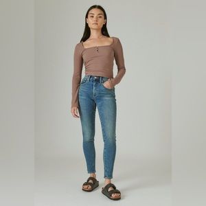 Lucky Brand High Rise Bridgette Skinny Jeans size 28